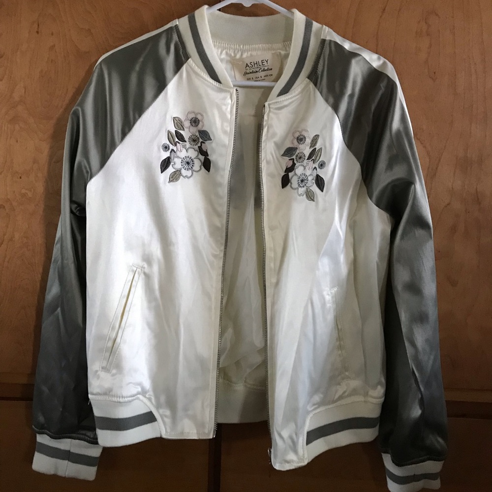 Green and Cream embroidered Jacket
